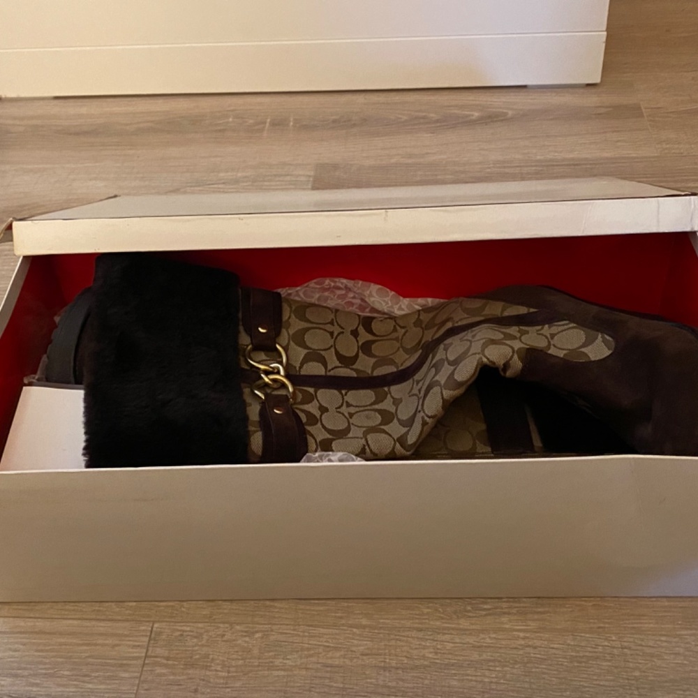 Coach Tall Brown Winter Boots - Picture 5 of 6